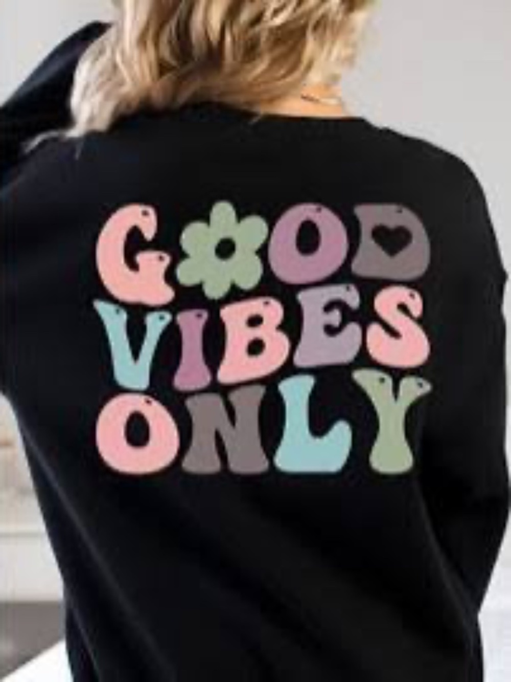 URBAN OUTFITTERS GOOD VIBES ONLY SWEATSHIRT, NWT, SMALL